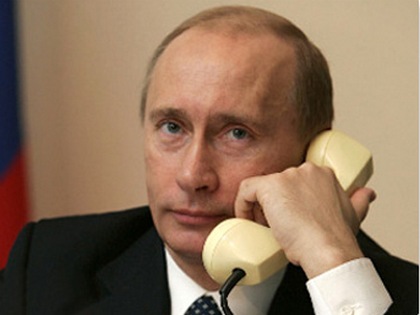 Путин и Порошенко провели телефонный разговор