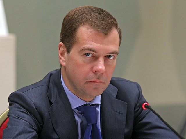 Д. Медведев. Если Россию отключат от Swift, реакция будет без ограничений