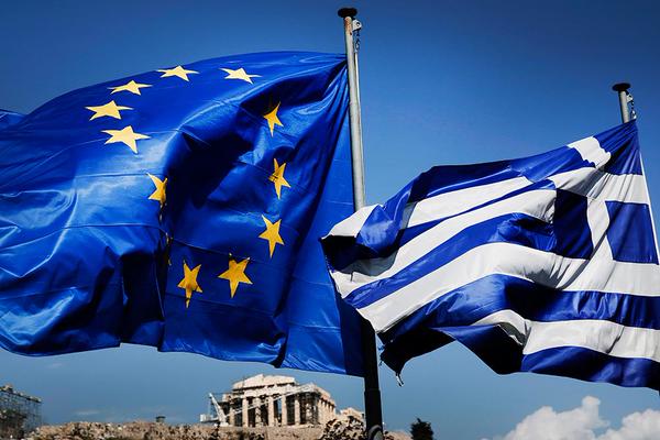 ЕС продлил программу финансовой помощи Греции
