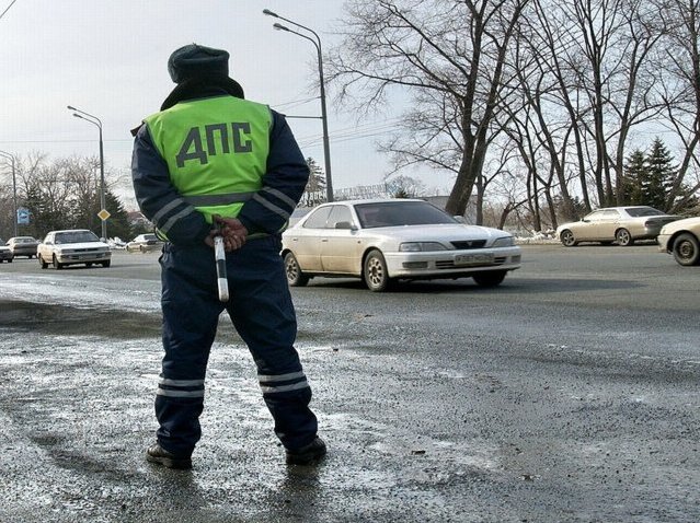 В Ростовской обл.  сотрудник полиции насмерть сбил пешехода