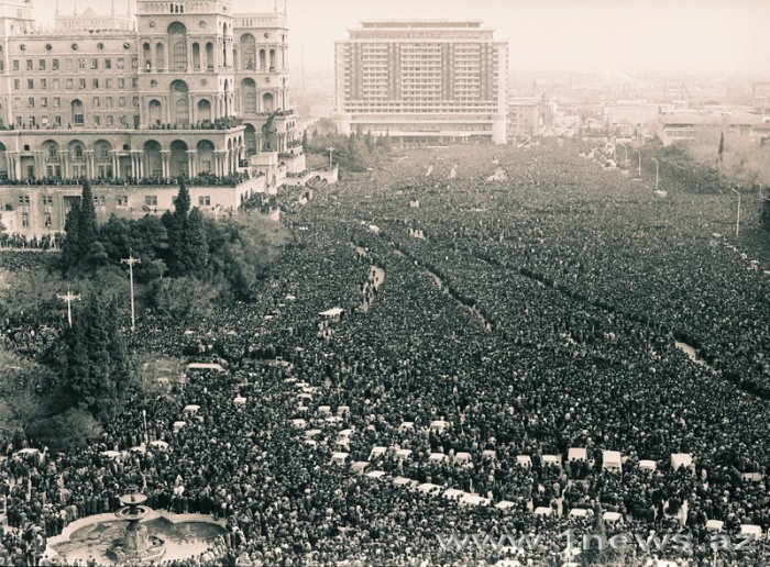 Азербайджан. Баку. 20 января 1990 года. Черный январь.