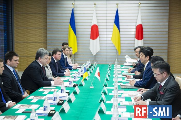 Порошенко выпросил подачку у Японии 13 млн. долларов на восстановление Донбасса