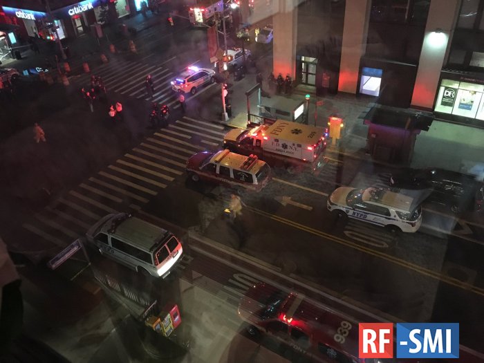 В Нью-Йорке на Манхэттене прогремел мощный взрыв.