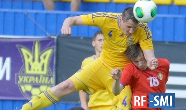 Известный украинский футболист стал игроком клуба российской армии