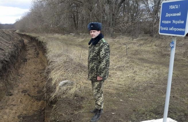 300 километров границы вне контроля Украины