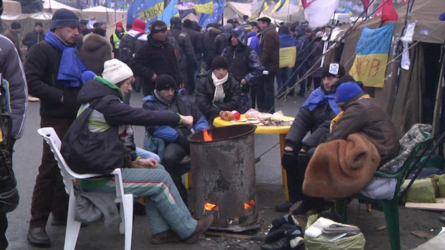 Тысячи украинцев собираются сегодня протестовать в центре Киева