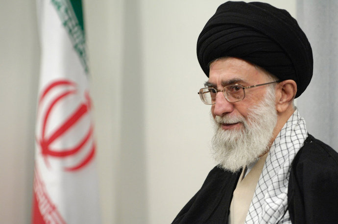 Хаменеи: Иран может ввести ответные санкции против Запада