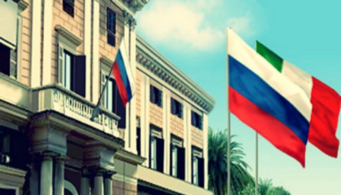 Италия не будет продлевать санкции против России