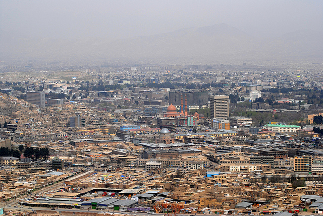 В Кабуле в результате нападения на отель погибли мирные граждане