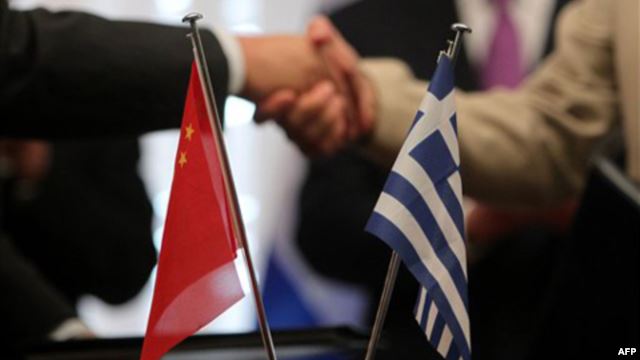 Китай протягивает руку помощи Греции