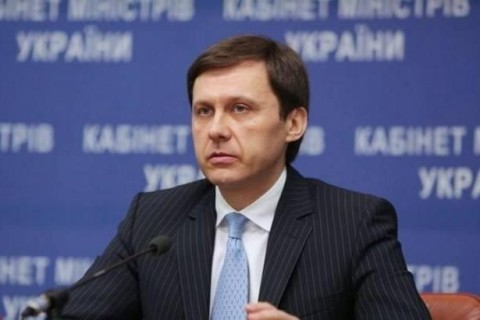 На А. Яценюка подали в суд за ложь и клевету.