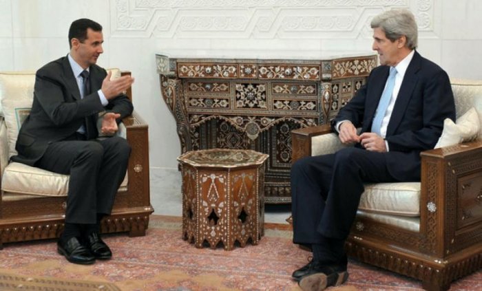 Д. Керри обвинил Б. Асада в покупке нефти у ИГИЛ