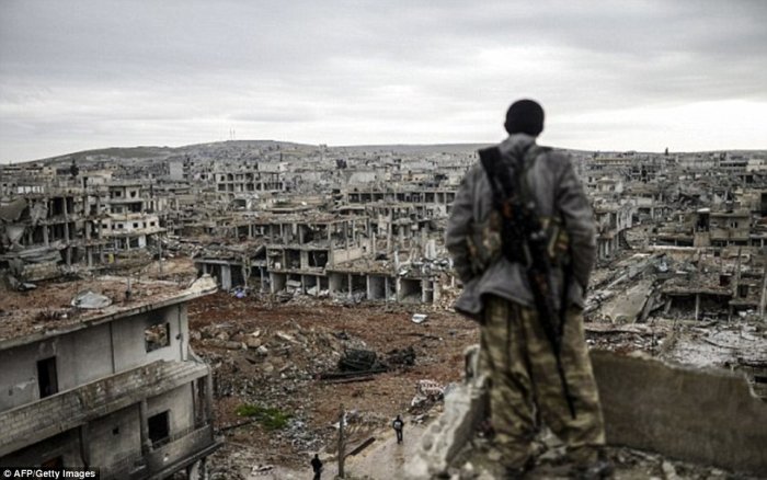 Правительственные войска Сирии окружили город Махин