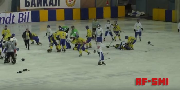 Сборная Монголии избила украинцев на матче ЧМ по хоккею с мячом. 
