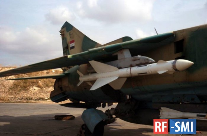 Сирийская оппозиция: Израиль бомбил аэропорт Дамаска