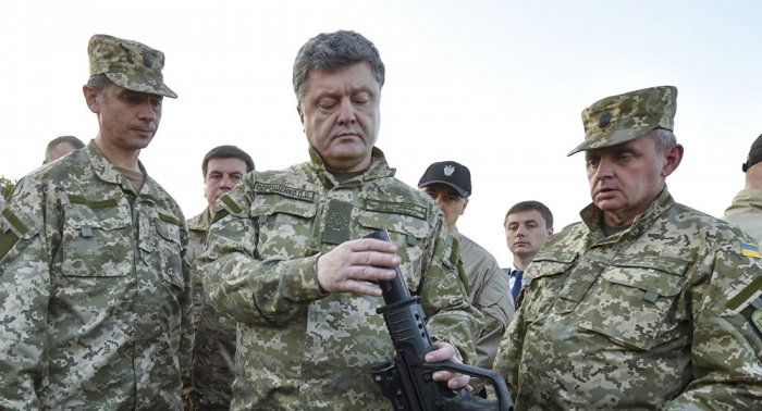 Украина готова к введению военного положения. 