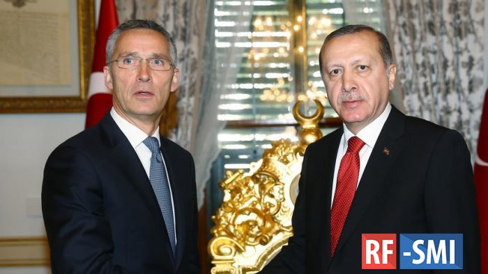 Генсек НАТО принес извинения президенту Турции