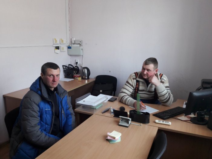 Полицейские из Белоярского района спасли замерзающего в тайге рыбака