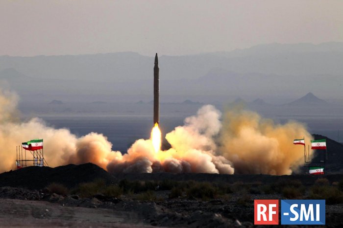 Иран нанес удар баллистическими ракетами по территории Сирии