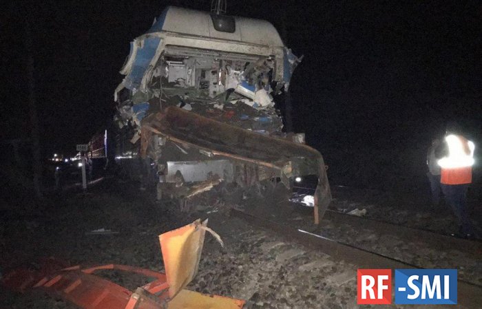 В Краснодарском крае произошло ДТП с участием поезда и грузовика