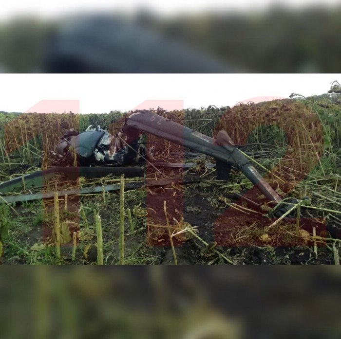 Вертолет Ми-2 упал в Краснодарском крае, пилот погиб.