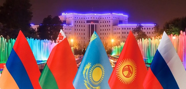 Сенат Узбекистана одобрил участие страны в ЕАЭС в качестве наблюдателя