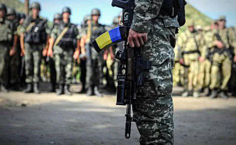 СБУ засекретила данные суицидов среди военных на Донбассе