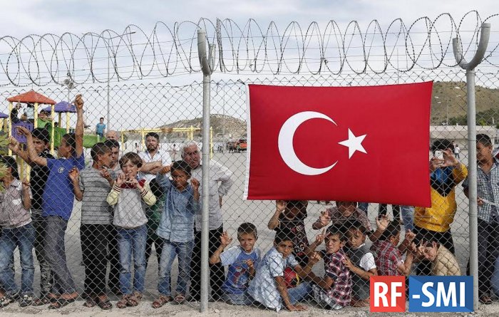 Турция открыла границы в ЕС для сирийских беженцев - Reuters