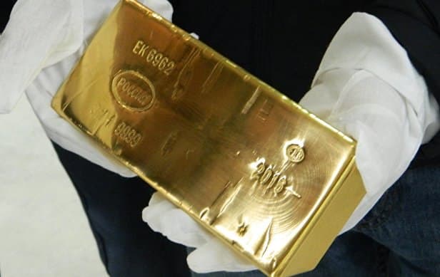 Россия вошла в пятерку крупнейших поставщиков золота в Гонконг