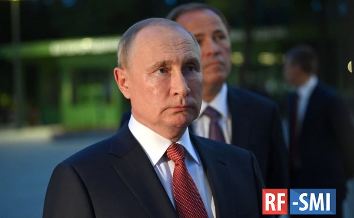 Владимир Путин в День российского флага сделал ряд важных заявлений