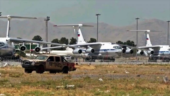 В Кабул прибыли три самолёта Минобороны России с гуманитарной помощью
