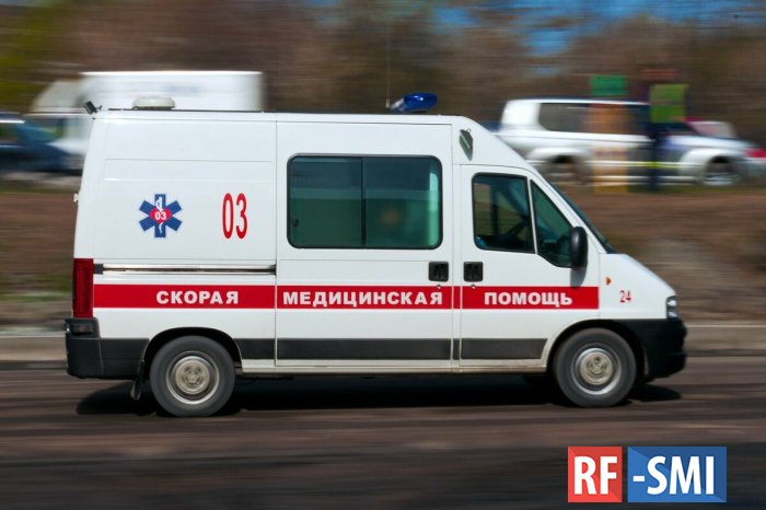 Один человек погиб и один пострадал в ДТП с грузовиком на востоке Москвы