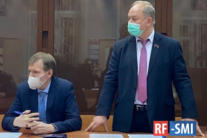 Мосгорсуд оставил в силе ограничения депутату Рашкину по делу о незаконной охоте