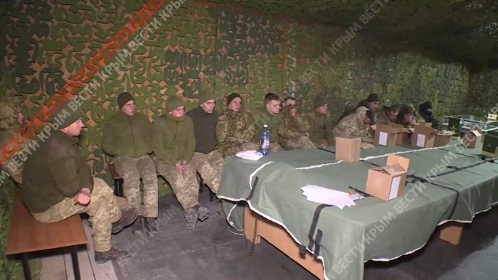 Украинские пограничники и ВСУшники из Чонгара повторно сдались в плен