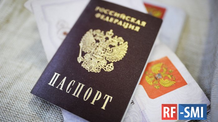 Мигранты в РФ смогут получить гражданство через военную службу