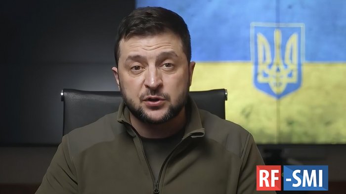 Зеленский заявил, что с начала спецоперации России за границу уехали более 5 млн украинцев