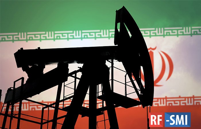 Иран намерен за год нарастить добычу нефти до 4,038 млн баррелей в сутки