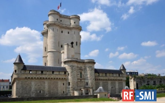 Во Франции россиянам запретили посещать Венсенский замок