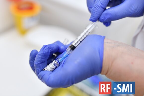 Вакцина ФМБА от ковида "Конвасэл" будет доступна в России в конце сентября