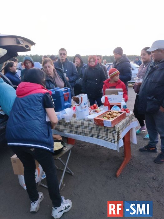 На границе Белгородской области для беженцев развернули пункты питания и обогрева