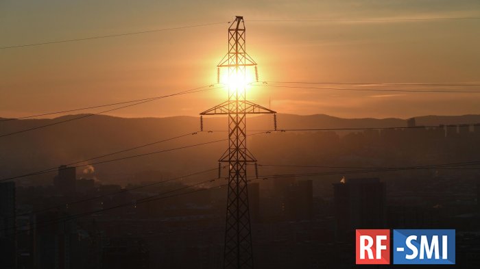 Жителей Киева и семи областей Украины предупредили о почасовых отключениях электричества