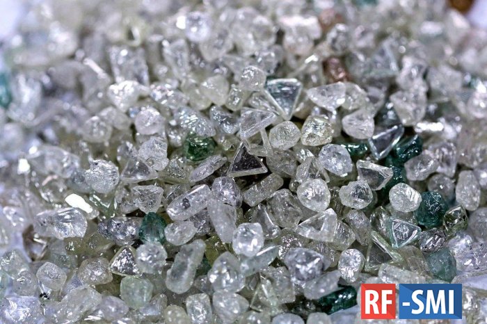 Страны «Большой семерки» запрещают российские алмазы