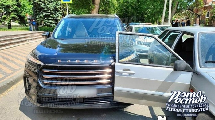 Машина Александра Розенбаума попала в ДТП в Ростовской области