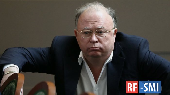 Суд арестовал 11 квартир скандального журналиста Андрея Караулова