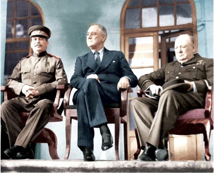 28 ноября 1943 года началась Тегеранская конференция