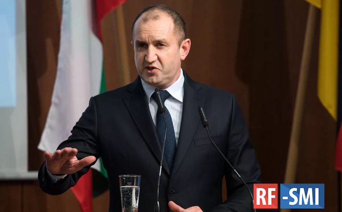 Болгария не поставит военную помощь Украине
