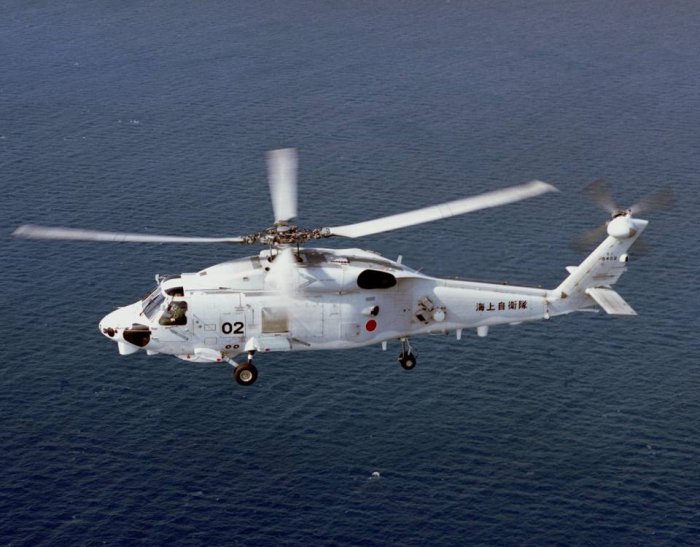 Два патрульных вертолета Японии разбились в Тихом океане