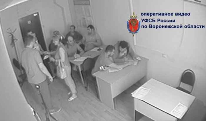 В Воронеже осудили участников схемы по легализации мигрантов В Воронеже осудили участников схемы по легализации мигрантов