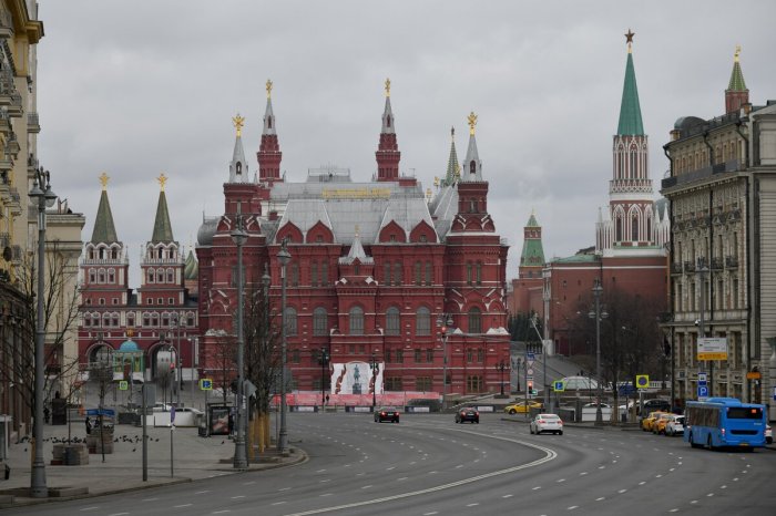Утверждается, что сегодня ночью силовики начнут перекрывать центр Москвы Утверждается, что сегодня ночью силовики начнут перекрывать центр Москвы