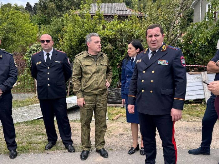 Какого-то очень важного человека сегодня расстреляли в Сухуме Какого-то очень важного человека сегодня расстреляли в Сухуме